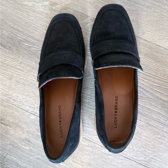 Lucky Brand Black Loafers with Cork Sole and 1.5 inch heel - Picture 4 of 9